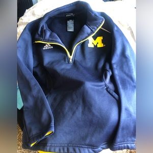 Boys Adidas Michigan pullover Size Small